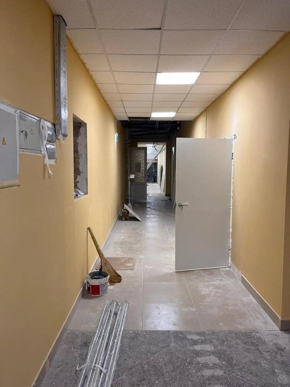 Специалисты Самарской области завершают реконструкцию Центра первичной медико-санитарной помощи в Снежном.